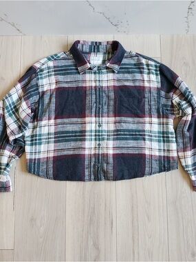 American Eagle Plaid Shirt in Navy, Green & Burgundy